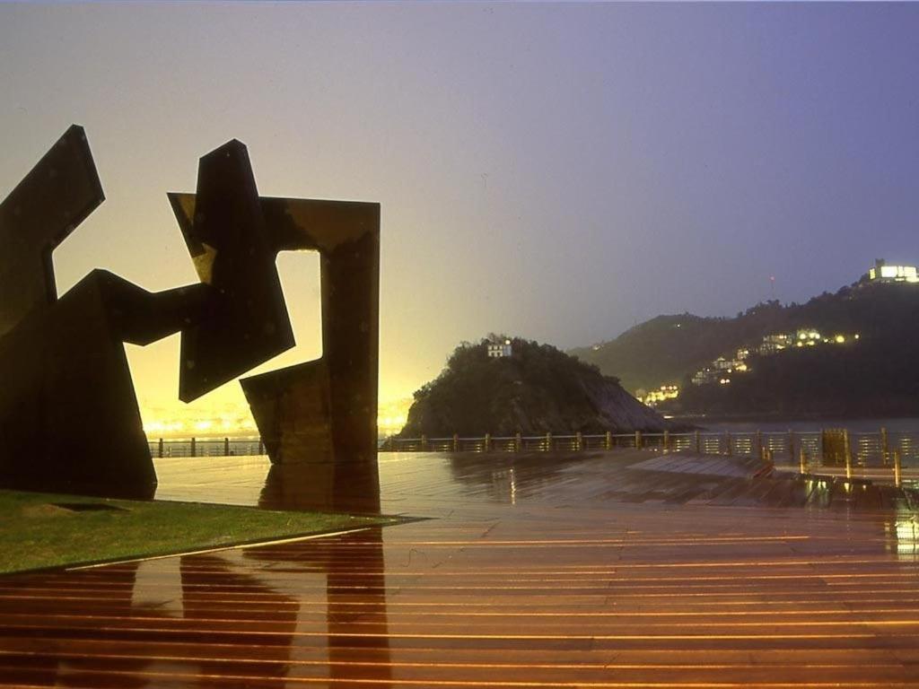 32 De Agosto Rooms By Sansebastianforyou San Sebastián Zewnętrze zdjęcie